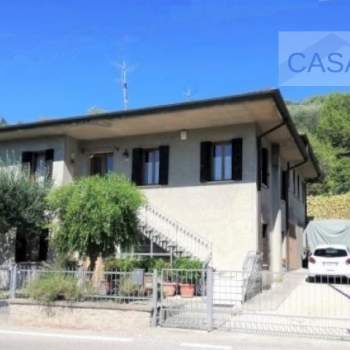 Casa singola in vendita a Arquà Petrarca (Padova)