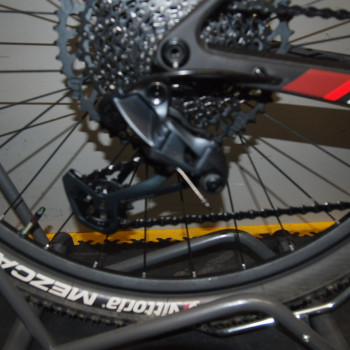 bicicletta scott scale 700 pro
