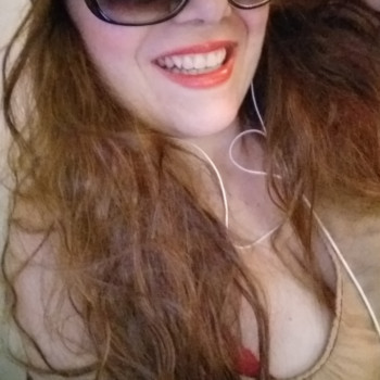Donna piacente cerca uomo gentile 