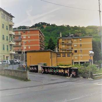 Appartamento in vendita a Campomorone (Genova)