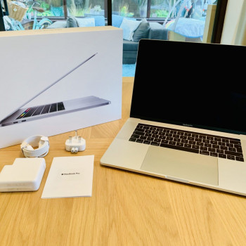Vendo Apple MacBook Pro 15 Retina 2.5Ghz i7 16GB 512GB