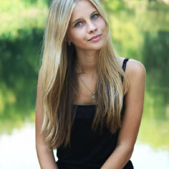 sincerae seria,educata ragazza,cerco uomo 